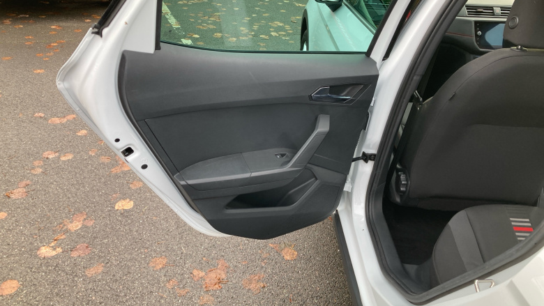 SEAT Arona 1.0 TSI 110 FR [EZ] 5dr Petrol Hatchback